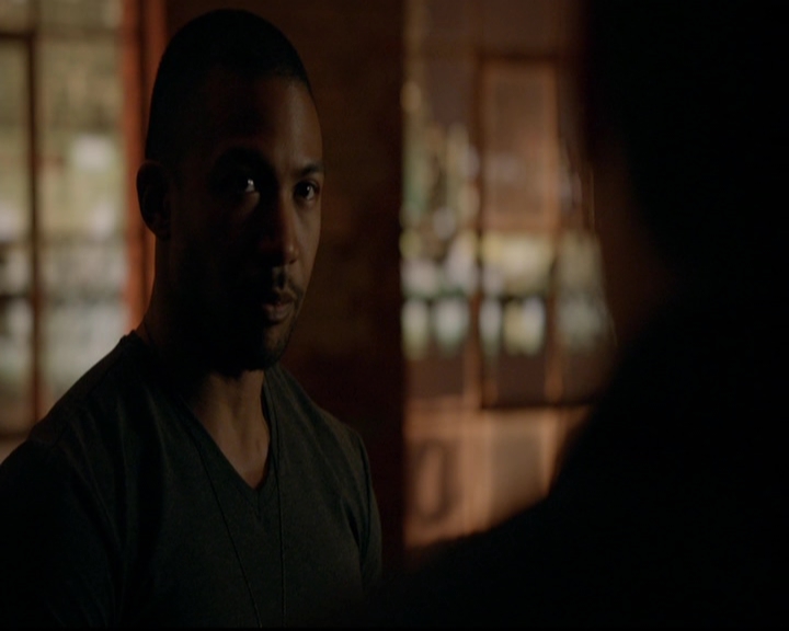 VampireDiariesWorld-dot-nl_TheOriginals_3x15AnOldFriendCalls1616.jpg