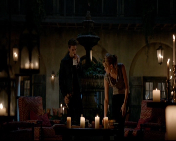 VampireDiariesWorld-dot-nl_TheOriginals_3x15AnOldFriendCalls1632.jpg