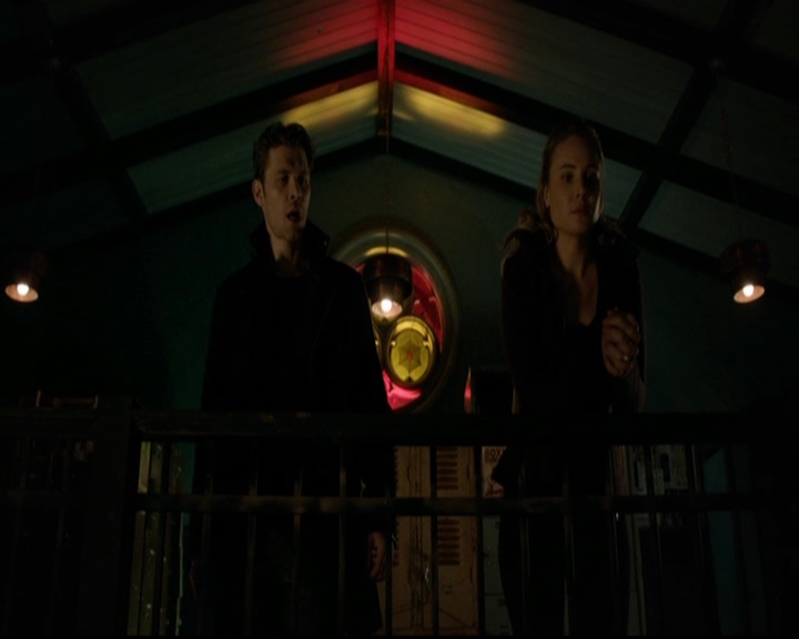 VampireDiariesWorld-dot-nl_TheOriginals_3x15AnOldFriendCalls1707.jpg