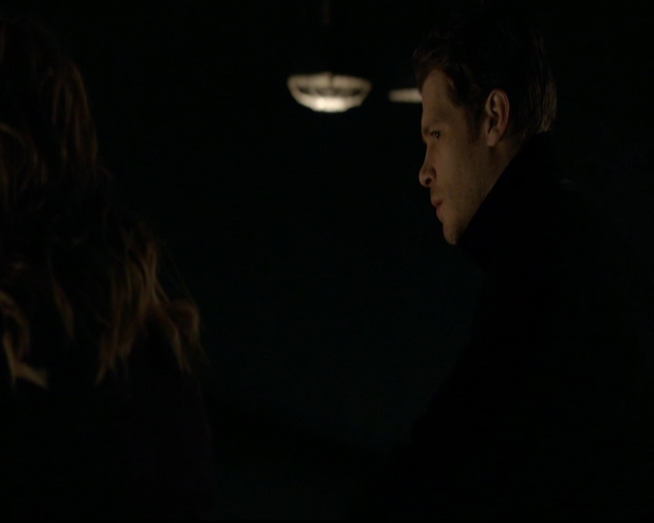 VampireDiariesWorld-dot-nl_TheOriginals_3x15AnOldFriendCalls1714.jpg