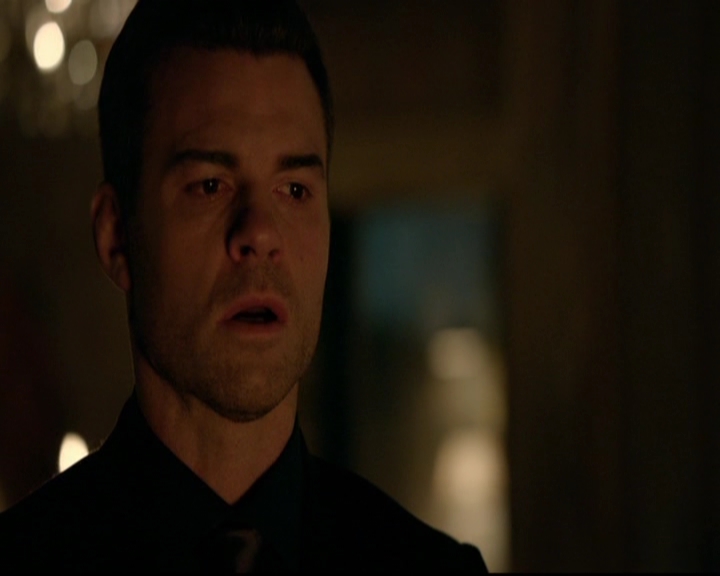 VampireDiariesWorld-dot-nl_TheOriginals_3x15AnOldFriendCalls1904.jpg