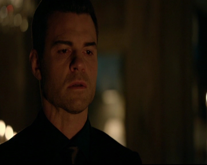 VampireDiariesWorld-dot-nl_TheOriginals_3x15AnOldFriendCalls1908.jpg