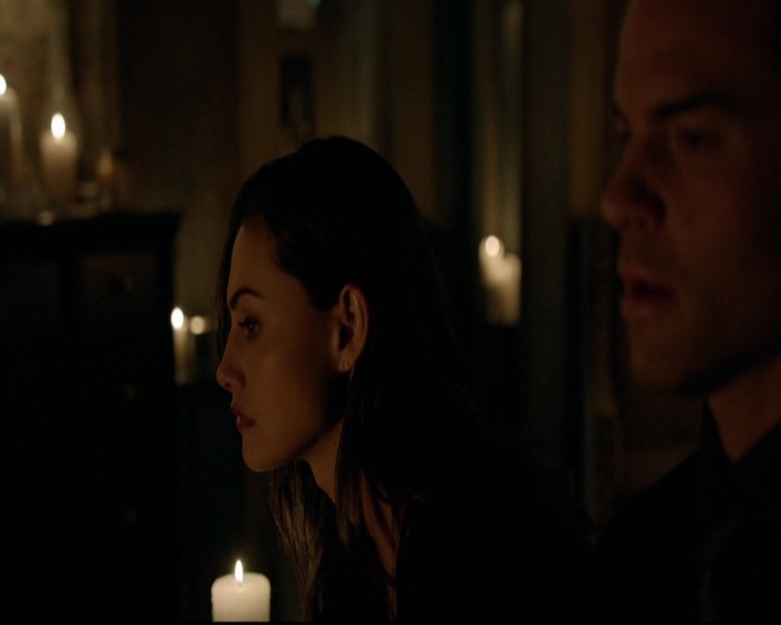 VampireDiariesWorld-dot-nl_TheOriginals_3x15AnOldFriendCalls1910.jpg