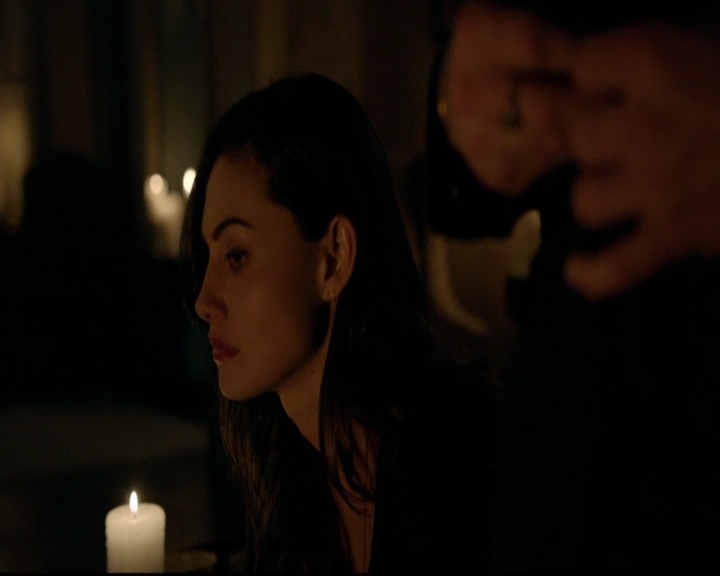 VampireDiariesWorld-dot-nl_TheOriginals_3x15AnOldFriendCalls1913.jpg