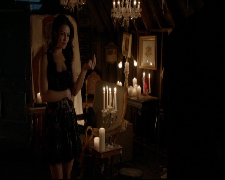 VampireDiariesWorld-dot-nl_TheOriginals_3x15AnOldFriendCalls1939.jpg