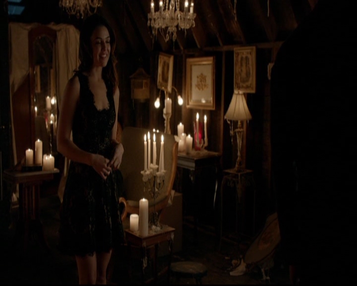 VampireDiariesWorld-dot-nl_TheOriginals_3x15AnOldFriendCalls1944.jpg