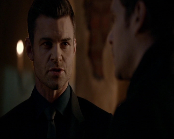 VampireDiariesWorld-dot-nl_TheOriginals_3x15AnOldFriendCalls2099.jpg