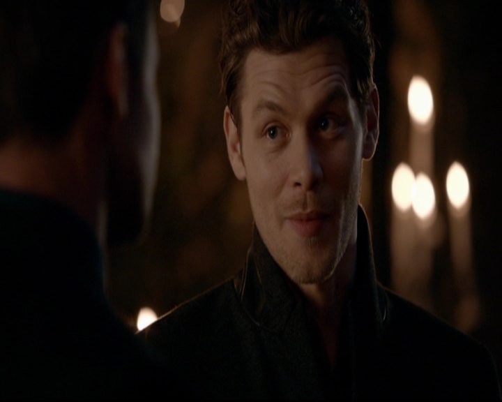 VampireDiariesWorld-dot-nl_TheOriginals_3x15AnOldFriendCalls2102.jpg