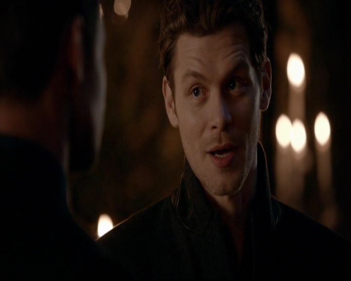 VampireDiariesWorld-dot-nl_TheOriginals_3x15AnOldFriendCalls2103.jpg