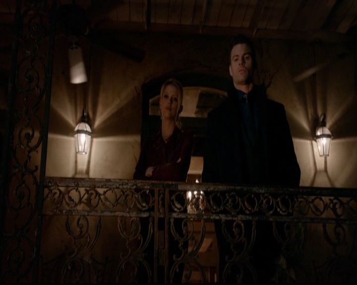 VampireDiariesWorld-dot-nl_TheOriginals_3x15AnOldFriendCalls2156.jpg