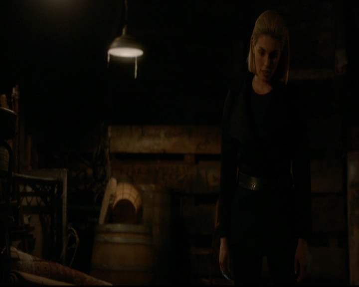 VampireDiariesWorld-dot-nl_TheOriginals_3x16AloneWithEverybody0180.jpg