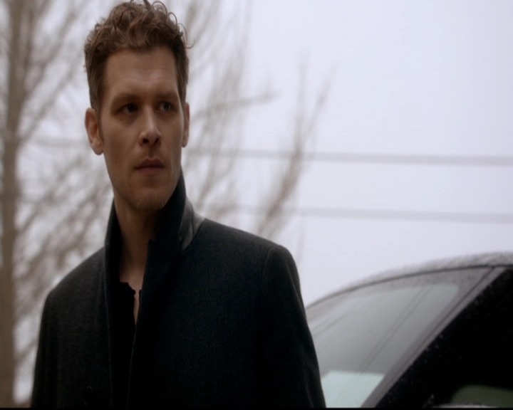 VampireDiariesWorld-dot-nl_TheOriginals_3x16AloneWithEverybody0200.jpg