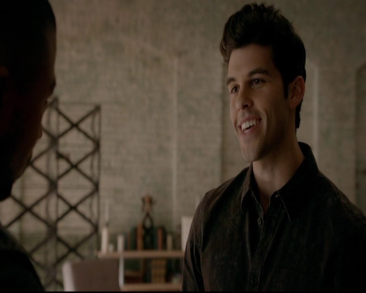 VampireDiariesWorld-dot-nl_TheOriginals_3x16AloneWithEverybody0242.jpg