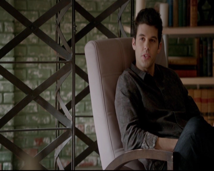 VampireDiariesWorld-dot-nl_TheOriginals_3x16AloneWithEverybody0260.jpg