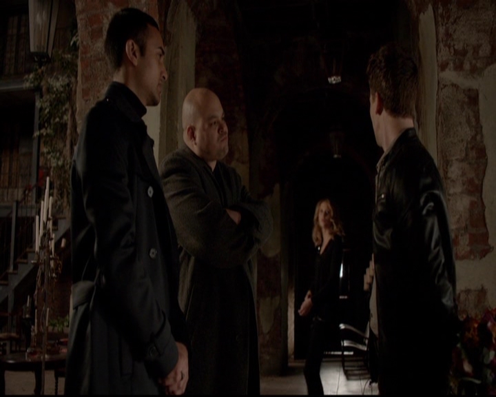 VampireDiariesWorld-dot-nl_TheOriginals_3x16AloneWithEverybody0334.jpg