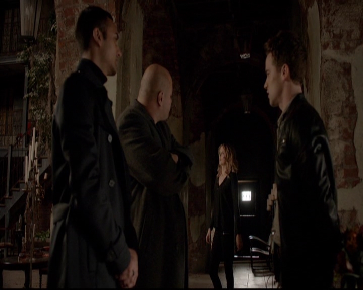 VampireDiariesWorld-dot-nl_TheOriginals_3x16AloneWithEverybody0336.jpg