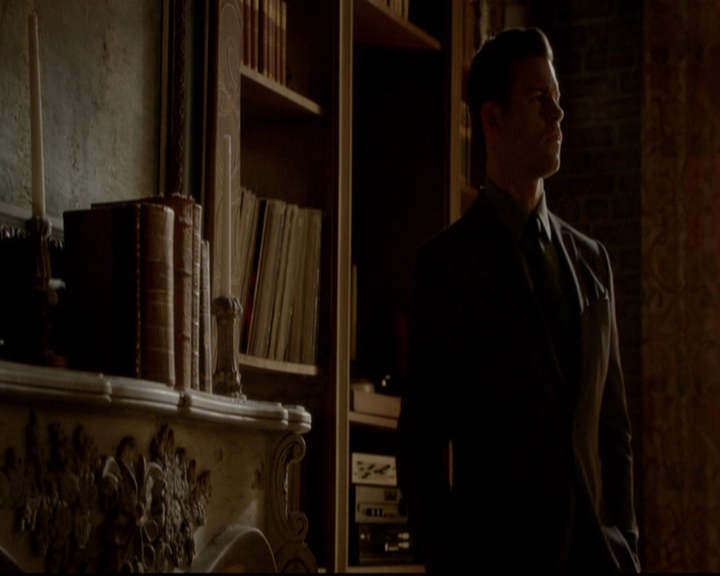 VampireDiariesWorld-dot-nl_TheOriginals_3x16AloneWithEverybody0374.jpg