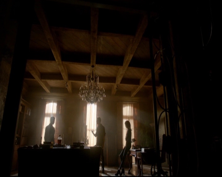 VampireDiariesWorld-dot-nl_TheOriginals_3x16AloneWithEverybody0409.jpg