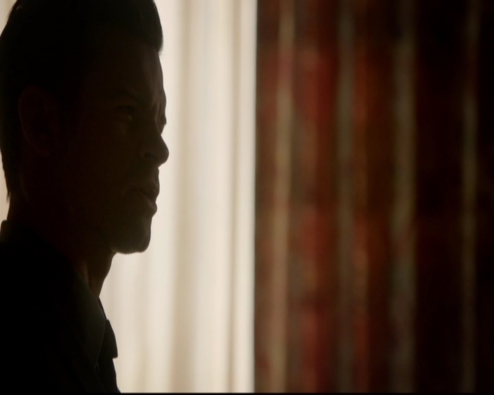 VampireDiariesWorld-dot-nl_TheOriginals_3x16AloneWithEverybody0417.jpg