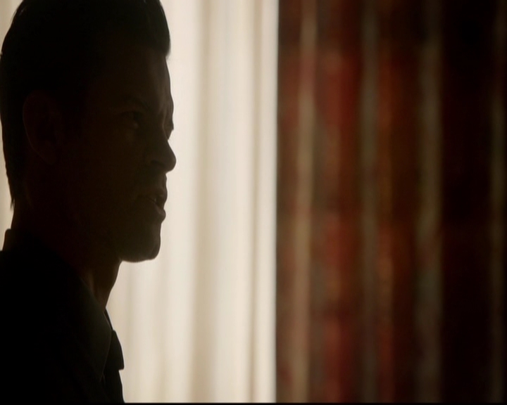 VampireDiariesWorld-dot-nl_TheOriginals_3x16AloneWithEverybody0418.jpg