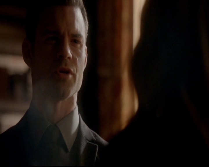 VampireDiariesWorld-dot-nl_TheOriginals_3x16AloneWithEverybody0422.jpg