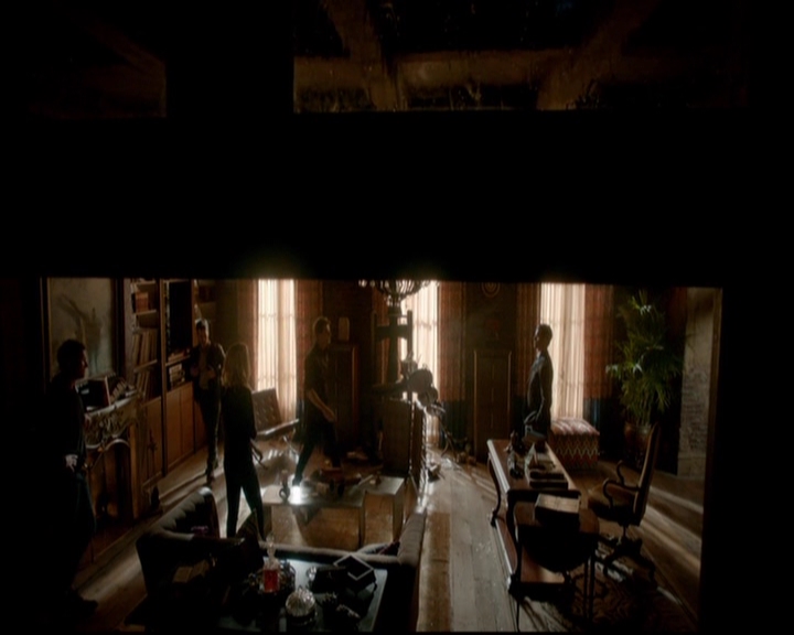 VampireDiariesWorld-dot-nl_TheOriginals_3x16AloneWithEverybody0606.jpg