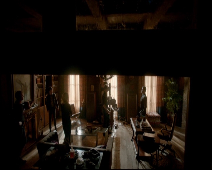 VampireDiariesWorld-dot-nl_TheOriginals_3x16AloneWithEverybody0607.jpg