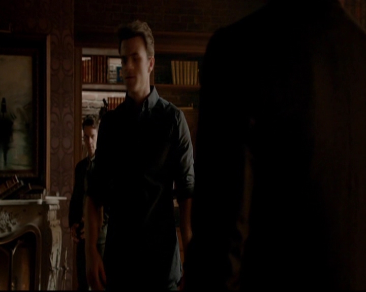 VampireDiariesWorld-dot-nl_TheOriginals_3x16AloneWithEverybody0612.jpg