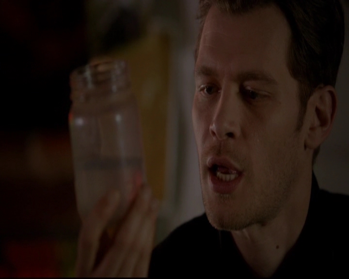 VampireDiariesWorld-dot-nl_TheOriginals_3x16AloneWithEverybody0630.jpg