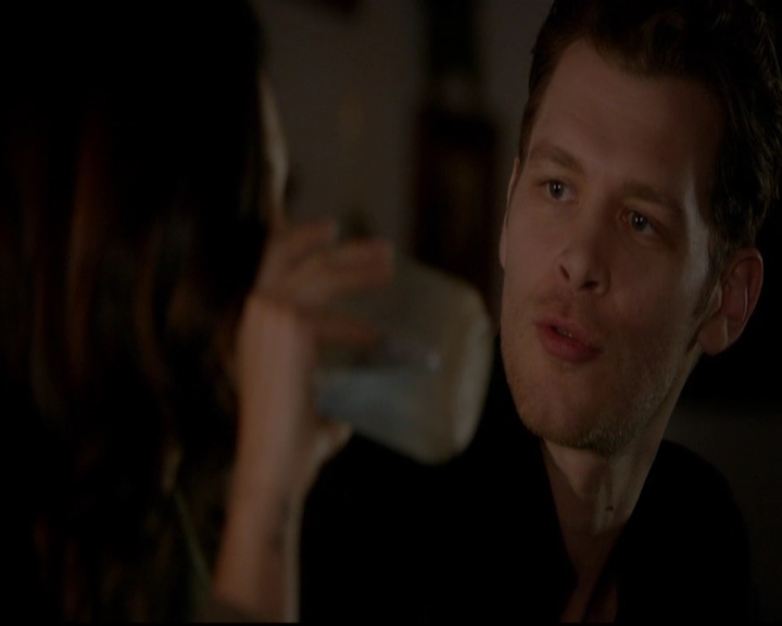 VampireDiariesWorld-dot-nl_TheOriginals_3x16AloneWithEverybody0641.jpg