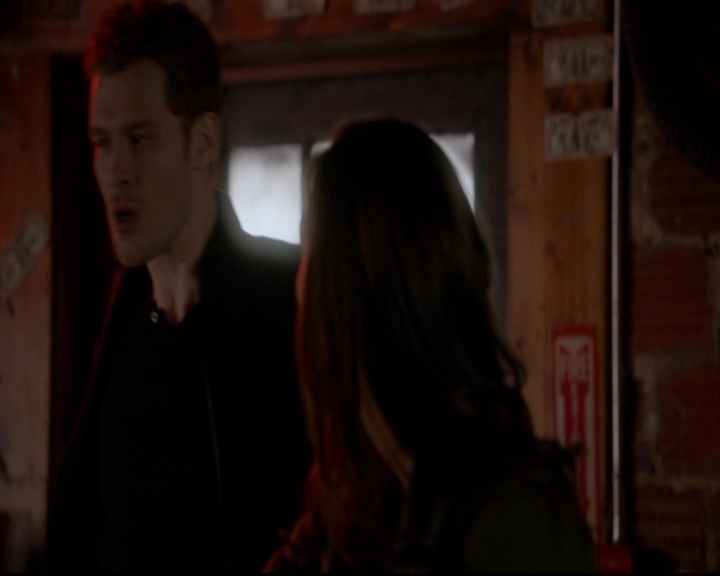 VampireDiariesWorld-dot-nl_TheOriginals_3x16AloneWithEverybody0723.jpg