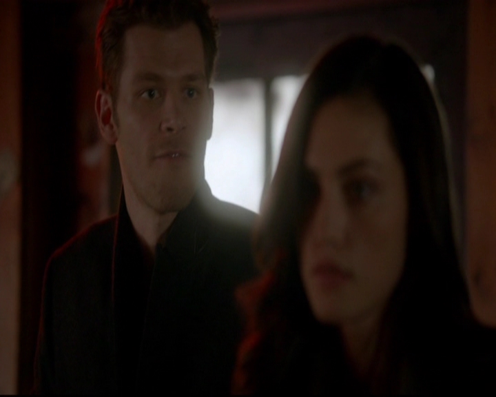 VampireDiariesWorld-dot-nl_TheOriginals_3x16AloneWithEverybody0727.jpg