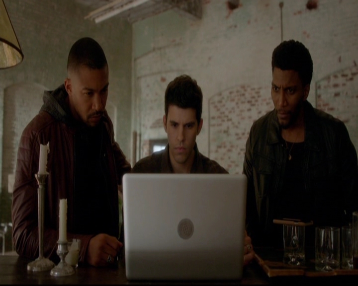 VampireDiariesWorld-dot-nl_TheOriginals_3x16AloneWithEverybody0762.jpg