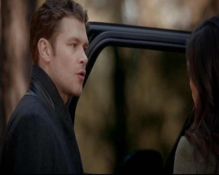 VampireDiariesWorld-dot-nl_TheOriginals_3x16AloneWithEverybody1018.jpg