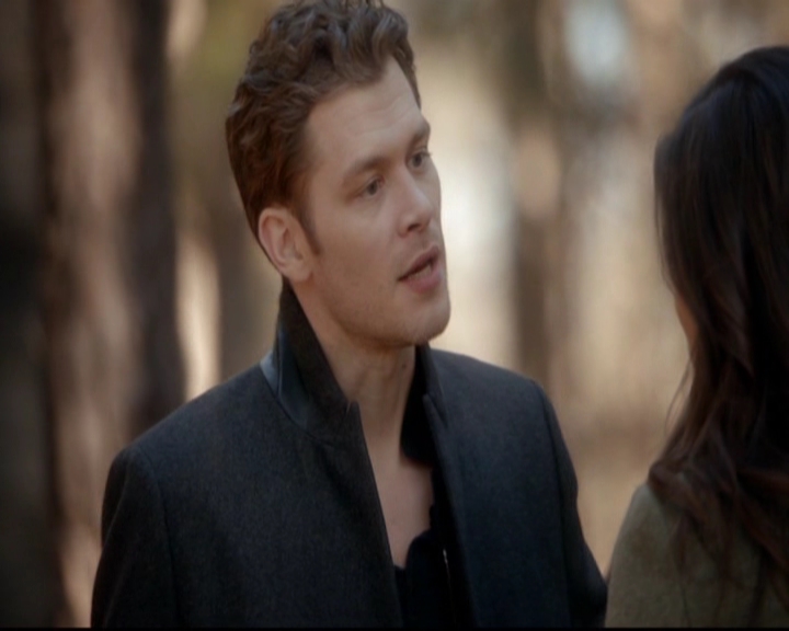 VampireDiariesWorld-dot-nl_TheOriginals_3x16AloneWithEverybody1020.jpg