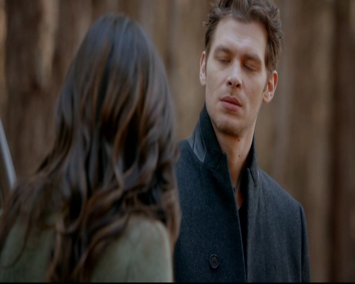 VampireDiariesWorld-dot-nl_TheOriginals_3x16AloneWithEverybody1037.jpg