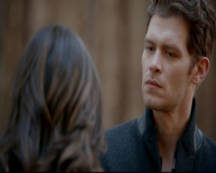 VampireDiariesWorld-dot-nl_TheOriginals_3x16AloneWithEverybody1070.jpg