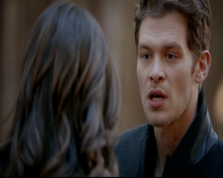 VampireDiariesWorld-dot-nl_TheOriginals_3x16AloneWithEverybody1088.jpg