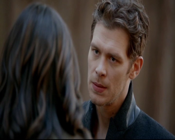 VampireDiariesWorld-dot-nl_TheOriginals_3x16AloneWithEverybody1096.jpg