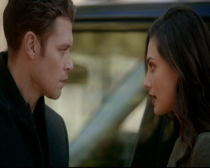 VampireDiariesWorld-dot-nl_TheOriginals_3x16AloneWithEverybody1121.jpg