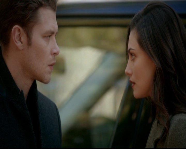 VampireDiariesWorld-dot-nl_TheOriginals_3x16AloneWithEverybody1124.jpg