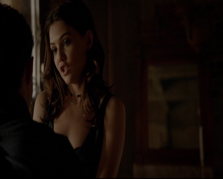 VampireDiariesWorld-dot-nl_TheOriginals_3x16AloneWithEverybody1153.jpg