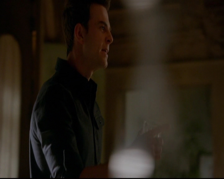 VampireDiariesWorld-dot-nl_TheOriginals_3x16AloneWithEverybody1372.jpg