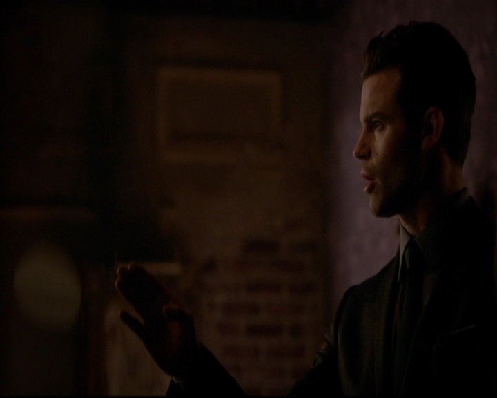 VampireDiariesWorld-dot-nl_TheOriginals_3x16AloneWithEverybody1374.jpg