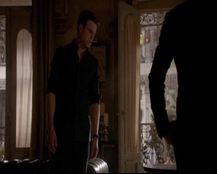 VampireDiariesWorld-dot-nl_TheOriginals_3x16AloneWithEverybody1392.jpg