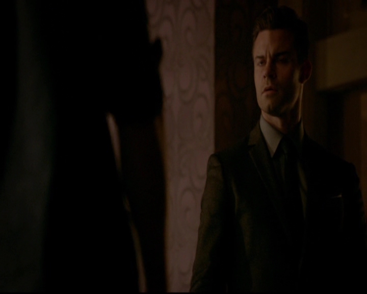 VampireDiariesWorld-dot-nl_TheOriginals_3x16AloneWithEverybody1395.jpg