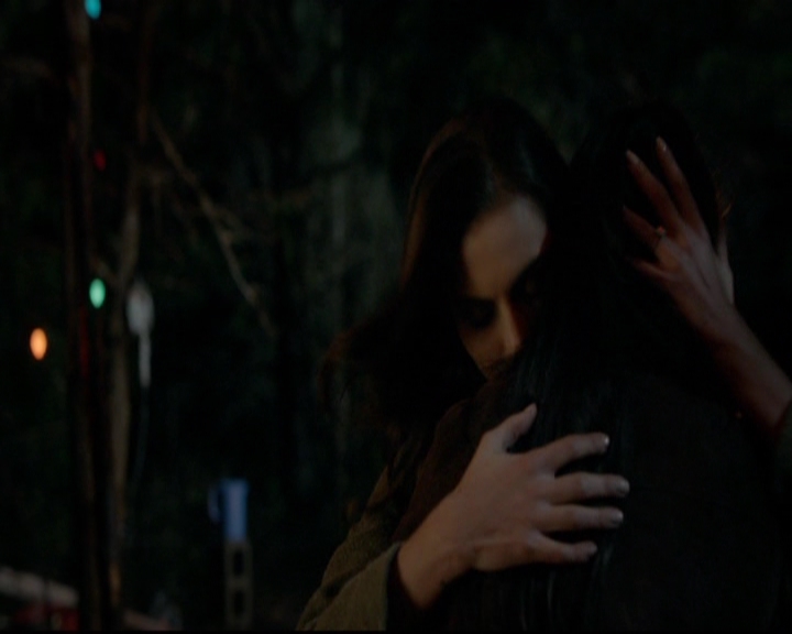 VampireDiariesWorld-dot-nl_TheOriginals_3x16AloneWithEverybody1463.jpg