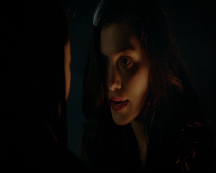 VampireDiariesWorld-dot-nl_TheOriginals_3x16AloneWithEverybody1489.jpg