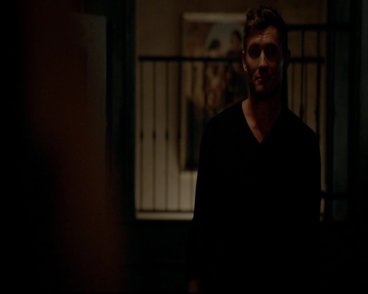 VampireDiariesWorld-dot-nl_TheOriginals_3x16AloneWithEverybody1551.jpg