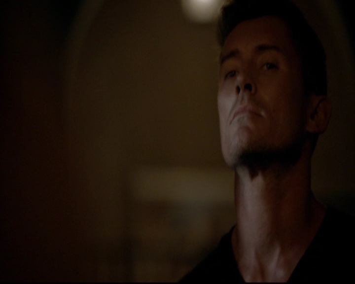 VampireDiariesWorld-dot-nl_TheOriginals_3x16AloneWithEverybody1557.jpg